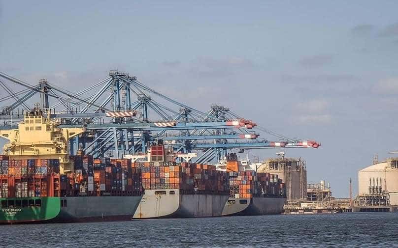 中国到新加坡海运正常运作