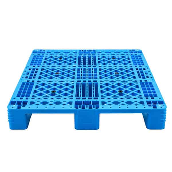 plastic pallet