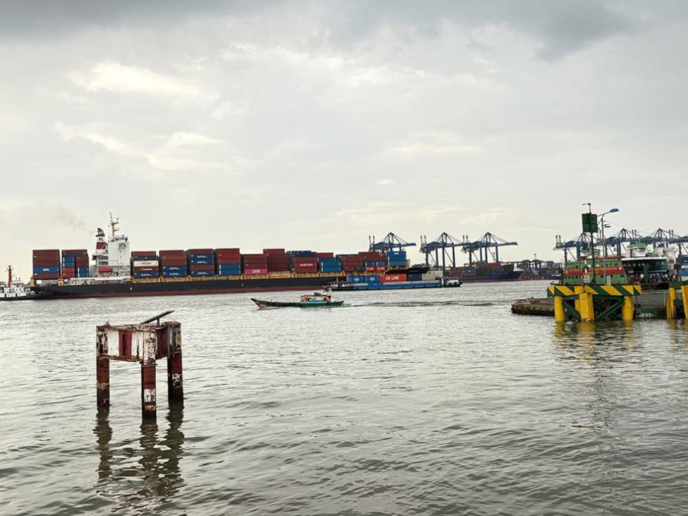 CAT LAI PORT