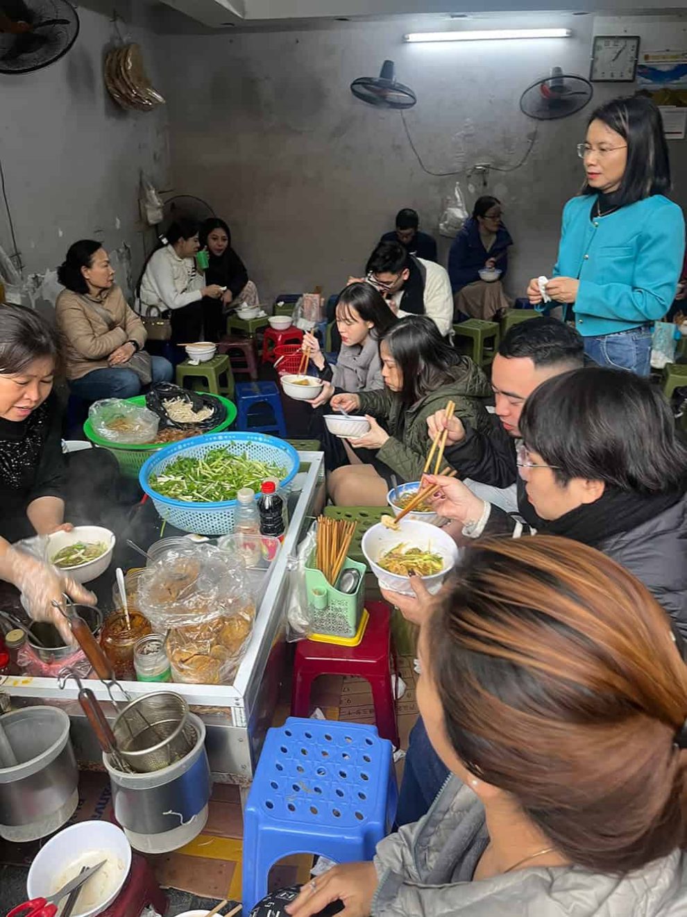越南街边小吃，非常接地气的小餐馆，虽然没什么装修，但它非常具有特色，当然米粉也非常好吃