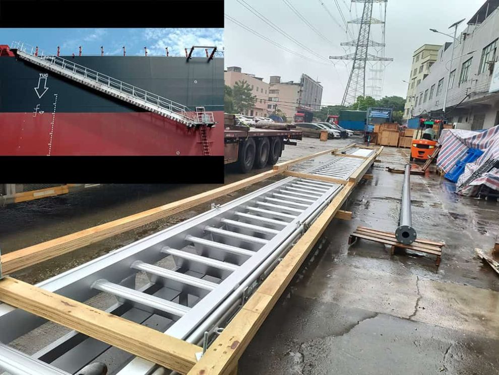22米超长登船梯国际陆运