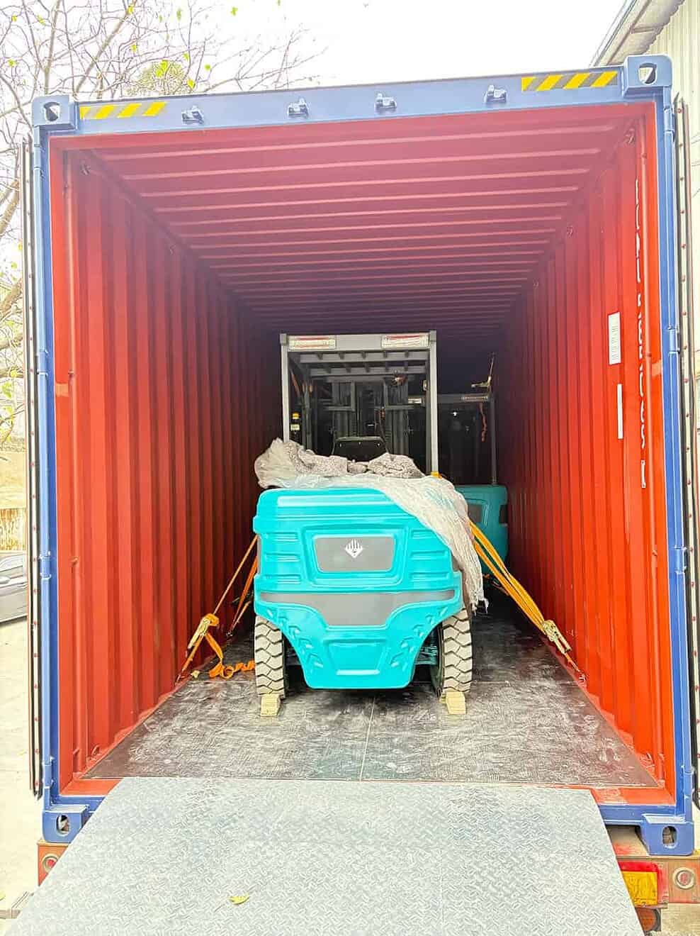 油叉车，电叉车，装运