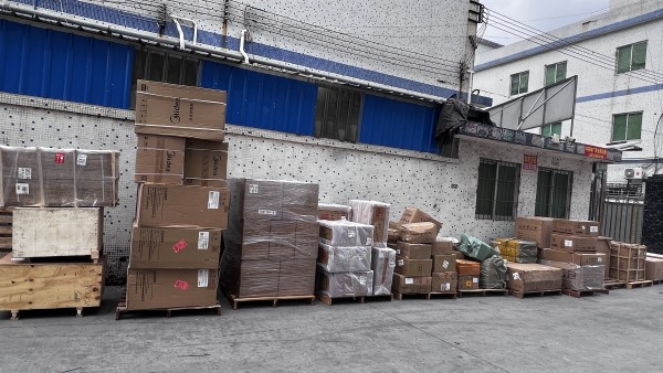 europe-trucking-freight-service